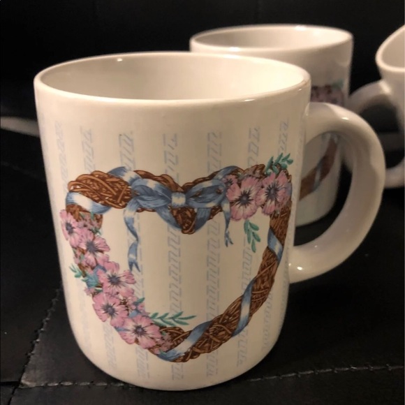 Cute Heart Coffee Mugs - Picture 3 of 3